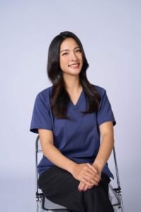 Dr Clarice Yeoh: Gum Disease Treatment and Dental Implant Dentist - toofus™ Dental